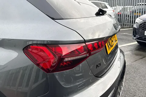 KN25VJL Audi A3 Black Edition 35 TFSI  150 PS S tronic Thumbnail #8