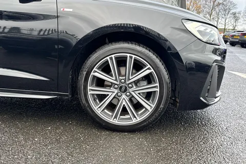 KW25EJK Audi A1 S line 30 TFSI  116 PS S tronic Thumbnail #10