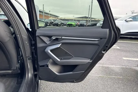 KT25ZDX Audi A3 Black Edition 35 TFSI  150 PS S tronic Thumbnail #43