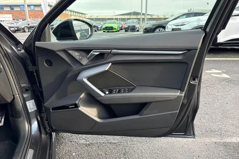 KT25ZDX Audi A3 Black Edition 35 TFSI  150 PS S tronic Thumbnail #47