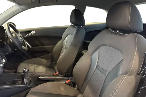 16 of 47 for Audi A1 1.6 TDI Sport Euro 6 (s/s) 3dr