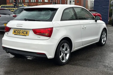 40 of 47 for Audi A1 1.6 TDI Sport Euro 6 (s/s) 3dr