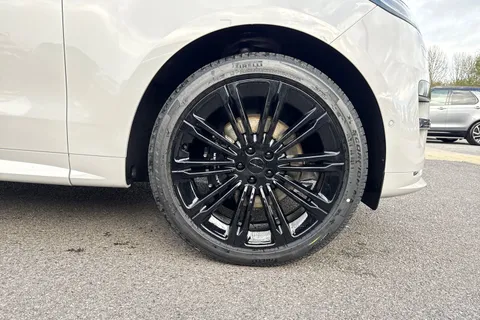  Land Rover Range Rover Sport 3.0 D300 MHEV Dynamic SE Auto 4WD Euro 6 (s/s) 5dr Thumbnail #9