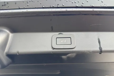  Land Rover Range Rover Sport 3.0 D300 MHEV Dynamic SE Auto 4WD Euro 6 (s/s) 5dr Thumbnail #26