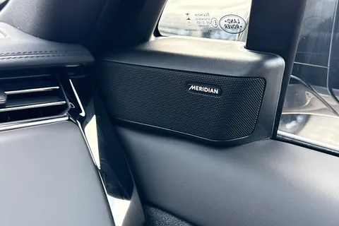  Land Rover Range Rover Sport 3.0 D300 MHEV Dynamic SE Auto 4WD Euro 6 (s/s) 5dr Thumbnail #32