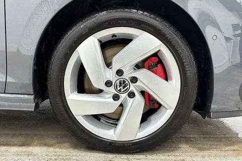 KW25EHK Volkswagen Golf 1.5 TSI 272 GTE eHybrid 5dr DSG **PAN ROOF** Thumbnail #5