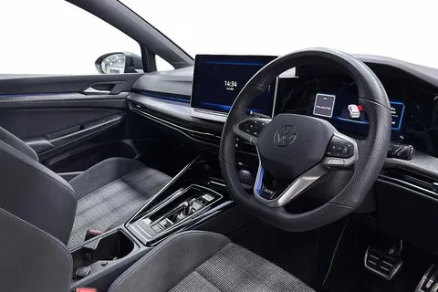 KW25EHK Volkswagen Golf 1.5 TSI 272 GTE eHybrid 5dr DSG **PAN ROOF** Thumbnail #6