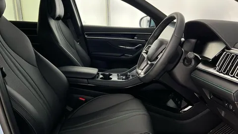 LC25BYZ BYD Seal U 1.5 DM-i 26.6kWh Comfort CVT Auto Euro 6 (s/s) 5dr Thumbnail #8