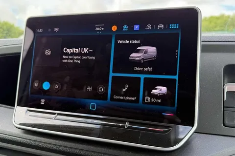 DG25EHF Volkswagen Crafter 2.0 TDI 140PS Commerce Plus High Roof Van Thumbnail #11