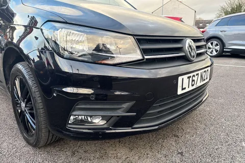 LT67NZO Volkswagen Caddy Maxi Life 2.0 TDI BlueMotion Tech DSG Euro 6 (s/s) 5dr Thumbnail #18