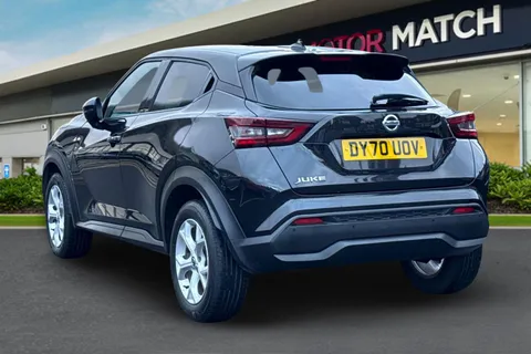 DY70UOV Nissan Juke 1.0 DIG-T N-Connecta Euro 6 (s/s) 5dr Thumbnail #3