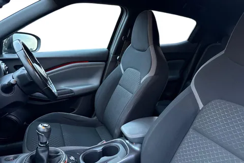 DY70UOV Nissan Juke 1.0 DIG-T N-Connecta Euro 6 (s/s) 5dr Thumbnail #11