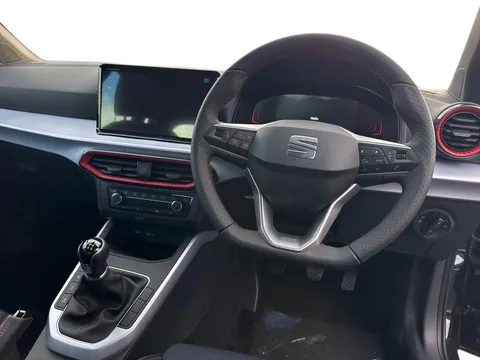  SEAT Arona 1.0 TSI FR Euro 6 (s/s) 5dr Thumbnail #12