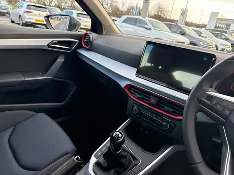  SEAT Arona 1.0 TSI FR Euro 6 (s/s) 5dr Thumbnail #14