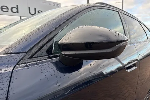 KM25BKL Audi A5 Avant Edition 1 TFSI 204 PS S tronic Thumbnail #31