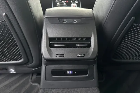 KM25BKL Audi A5 Avant Edition 1 TFSI 204 PS S tronic Thumbnail #39