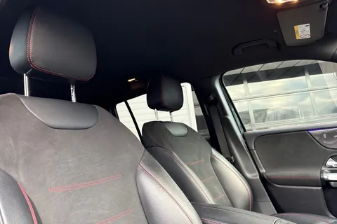 KW20DCF Mercedes-Benz Glb 2.0 GLB220d AMG Line (Premium) 8G-DCT 4MATIC Euro 6 (s/s) 5dr (5 Seat) Thumbnail #25