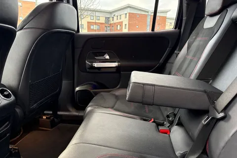 KW20DCF Mercedes-Benz Glb 2.0 GLB220d AMG Line (Premium) 8G-DCT 4MATIC Euro 6 (s/s) 5dr (5 Seat) Thumbnail #37