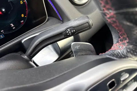 KW20DCF Mercedes-Benz Glb 2.0 GLB220d AMG Line (Premium) 8G-DCT 4MATIC Euro 6 (s/s) 5dr (5 Seat) Thumbnail #58