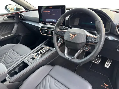 KM25CBF CUPRA Leon 2.0 TSI 300 VZ2 5dr DSG **PANORAMIC SUNROOF** Thumbnail #7