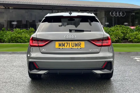 MM71UWR Audi A1 Black Edition 30 TFSI  110 PS S tronic Thumbnail #5
