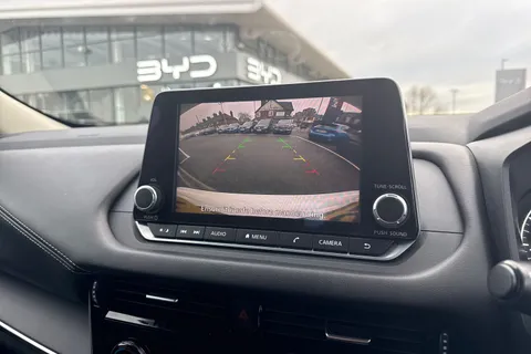 FV23SBO Nissan Qashqai 1.3 DIG-T MHEV Acenta Premium XTRON Euro 6 (s/s) 5dr Thumbnail #31