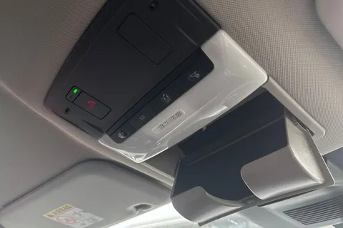 FV23SBO Nissan Qashqai 1.3 DIG-T MHEV Acenta Premium XTRON Euro 6 (s/s) 5dr Thumbnail #38