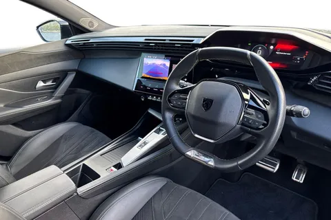 YE72BLJ PEUGEOT 308 1.2 PureTech GT EAT Euro 6 (s/s) 5dr Thumbnail #14