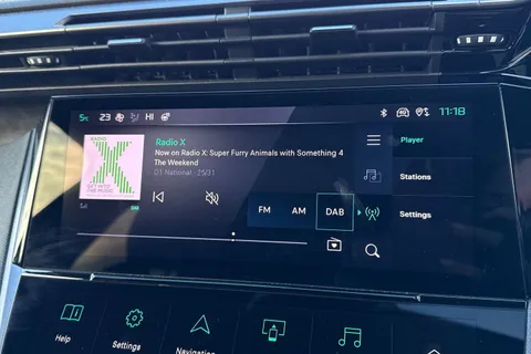 YE72BLJ PEUGEOT 308 1.2 PureTech GT EAT Euro 6 (s/s) 5dr Thumbnail #43