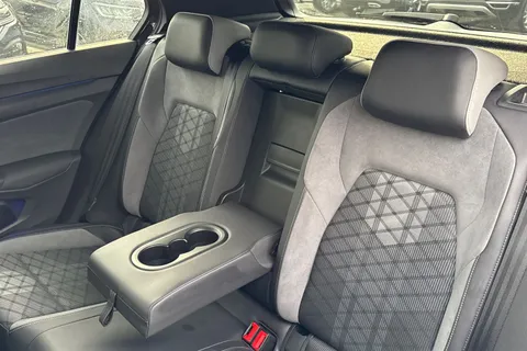 19 of 46 for Volkswagen Golf 1.5 TSI 150 R-Line 5dr | Acc | Navigation | App connect