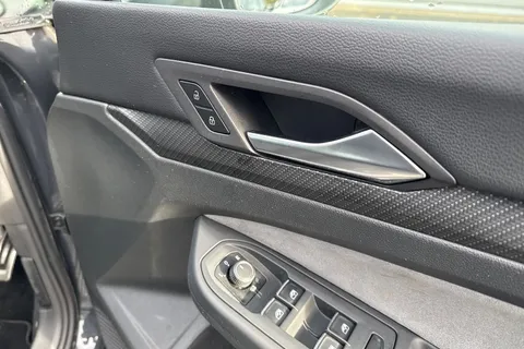 21 of 46 for Volkswagen Golf 1.5 TSI 150 R-Line 5dr | Acc | Navigation | App connect