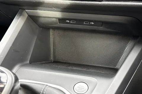 34 of 46 for Volkswagen Golf 1.5 TSI 150 R-Line 5dr | Acc | Navigation | App connect