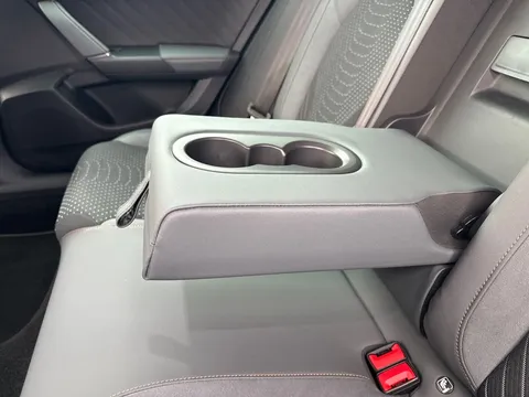 DE25PYH CUPRA Formentor 2.0 TSI 333 VZ3 5dr DSG 4Drive **PANORAMIC SUNROOF** Thumbnail #31