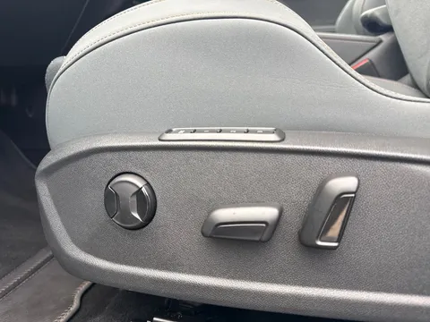 DE25PYH CUPRA Formentor 2.0 TSI 333 VZ3 5dr DSG 4Drive **PANORAMIC SUNROOF** Thumbnail #36