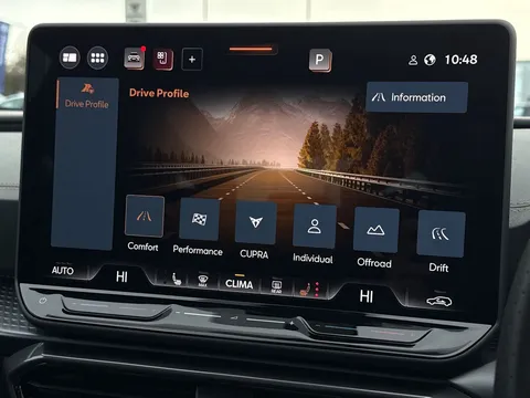 DE25PYH CUPRA Formentor 2.0 TSI 333 VZ3 5dr DSG 4Drive **PANORAMIC SUNROOF** Thumbnail #46