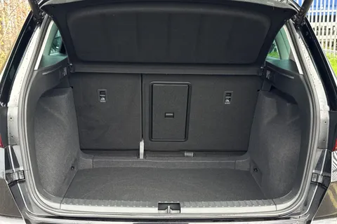 DG72EDJ SEAT Ateca 1.5 TSI EVO XPERIENCE Lux Euro 6 (s/s) 5dr Thumbnail #6