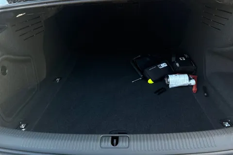 KN25LZV Audi A4 S line 35 TDI  163 PS S tronic Thumbnail #11