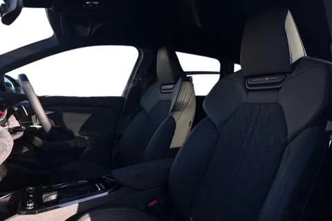 KT74OKN Audi Q6 E-Tron Q6 SUV Edition 1 e-tron quattro 285,00 kW Thumbnail #11