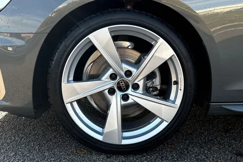 KN25LZV Audi A4 S line 35 TDI  163 PS S tronic Thumbnail #24