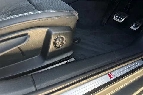 KN25LZV Audi A4 S line 35 TDI  163 PS S tronic Thumbnail #44