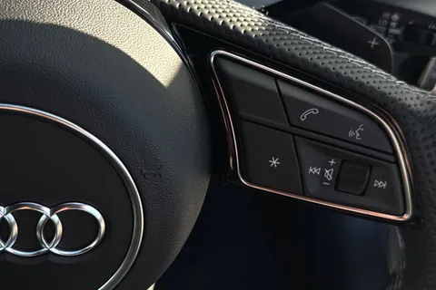 KN25LZV Audi A4 S line 35 TDI  163 PS S tronic Thumbnail #50