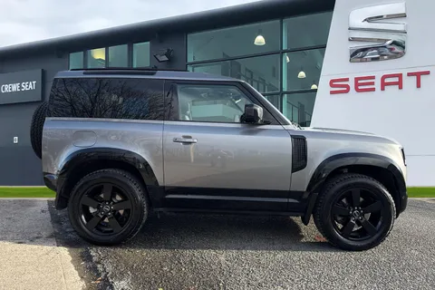 3 of 40 for Land Rover Defender 90 3.0 D250 MHEV HSE Auto 4WD Euro 6 (s/s) 3dr