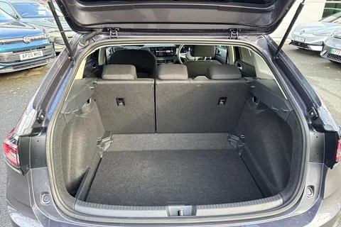 DF25MHK Volkswagen Taigo 1.0 TSI 115 Match 5dr DSG | Rear View Camera Thumbnail #8