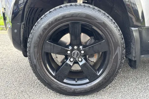 7 of 40 for Land Rover Defender 90 3.0 D250 MHEV HSE Auto 4WD Euro 6 (s/s) 3dr