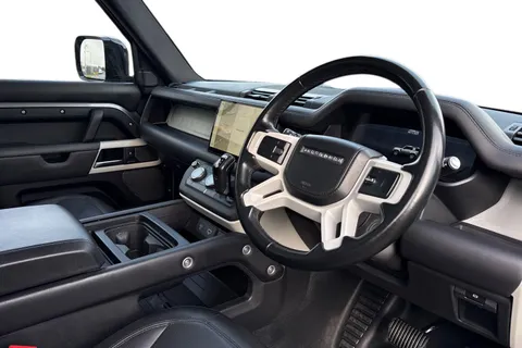 8 of 40 for Land Rover Defender 90 3.0 D250 MHEV HSE Auto 4WD Euro 6 (s/s) 3dr