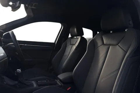 DF74KGO Audi Q3 S line 35 TFSI  150 PS S tronic Thumbnail #12