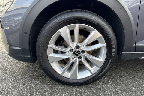 DF25MHK Volkswagen Taigo 1.0 TSI 115 Match 5dr DSG | Rear View Camera Thumbnail #14