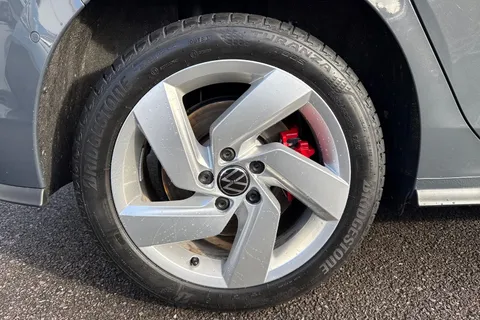 KJ25CZB Volkswagen Golf 1.5 TSI 272 GTE eHybrid 5dr DSG Thumbnail #14