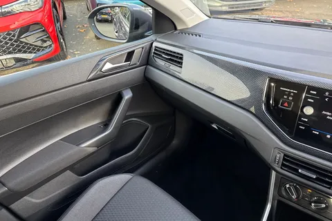 DF25MHK Volkswagen Taigo 1.0 TSI 115 Match 5dr DSG | Rear View Camera Thumbnail #21