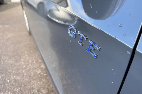 KJ25CZB Volkswagen Golf 1.5 TSI 272 GTE eHybrid 5dr DSG Thumbnail #30